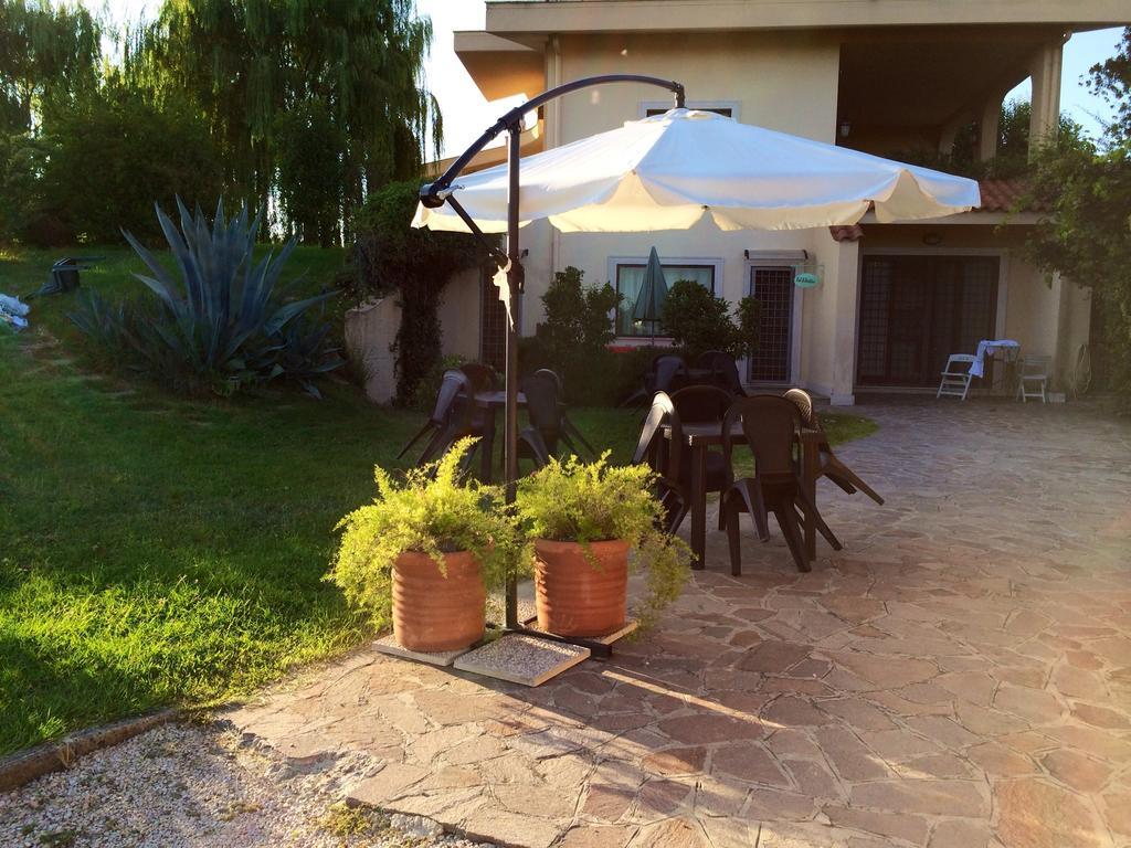 B&B Millennium Ladispoli Ruang foto
