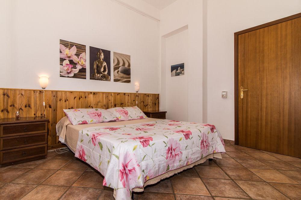 B&B Millennium Ladispoli Bagian luar foto